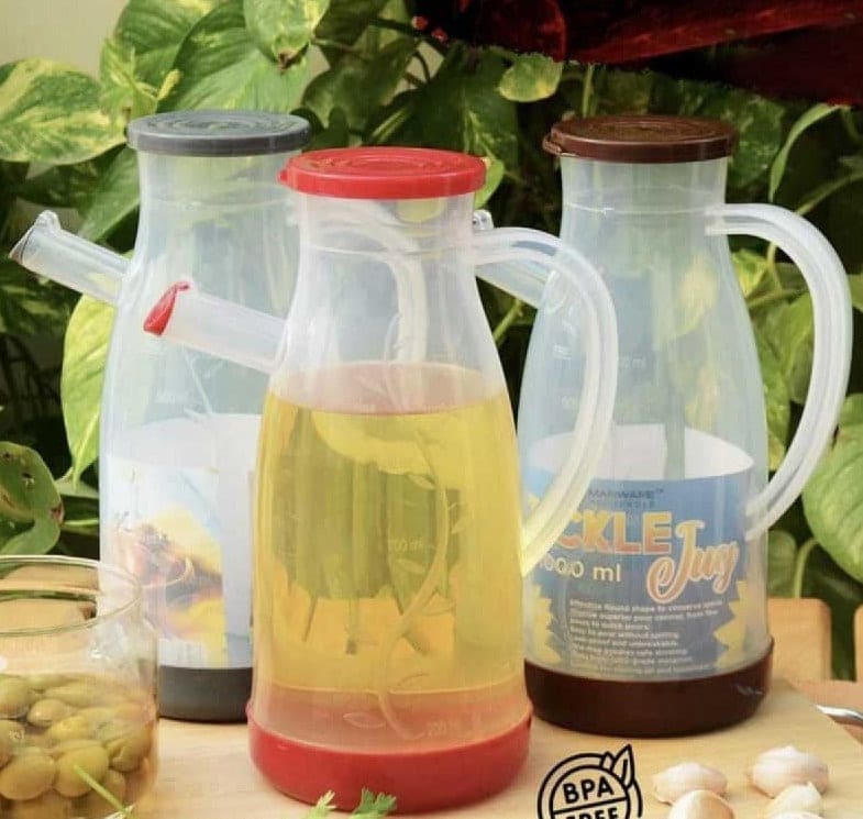 Plastic Trickle Jug, 1000ml Olive Oil Dispenser Bottle, Anti-leak Condiment Vinegar Soy Sauce Bottle, Plastic Seasoning Jar With Lid Plastic Trickle Jug, 1000ml Olive Oil Dispenser Bottle, Anti-leak Condiment Vinegar Soy Sauce Bottle, Plastic Seasoning Jar With Lid